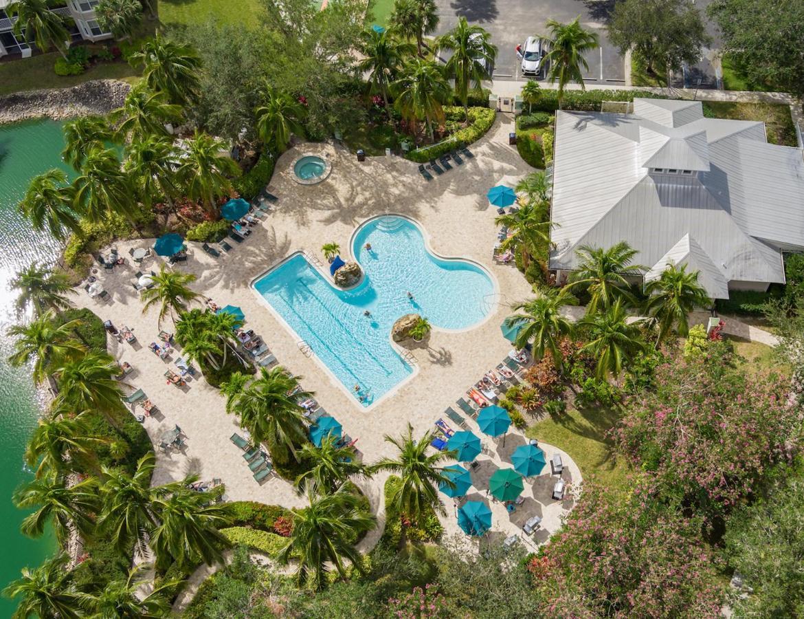 Lely Greenlinks Top Floor - On Golf Course, Minutes From Beaches, Downtown! Нейплс Экстерьер фото